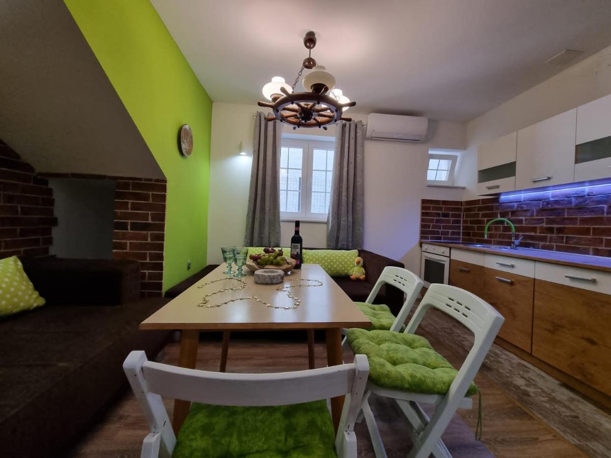 Villa Tamara 比奥格勒·纳·莫鲁 外观 照片