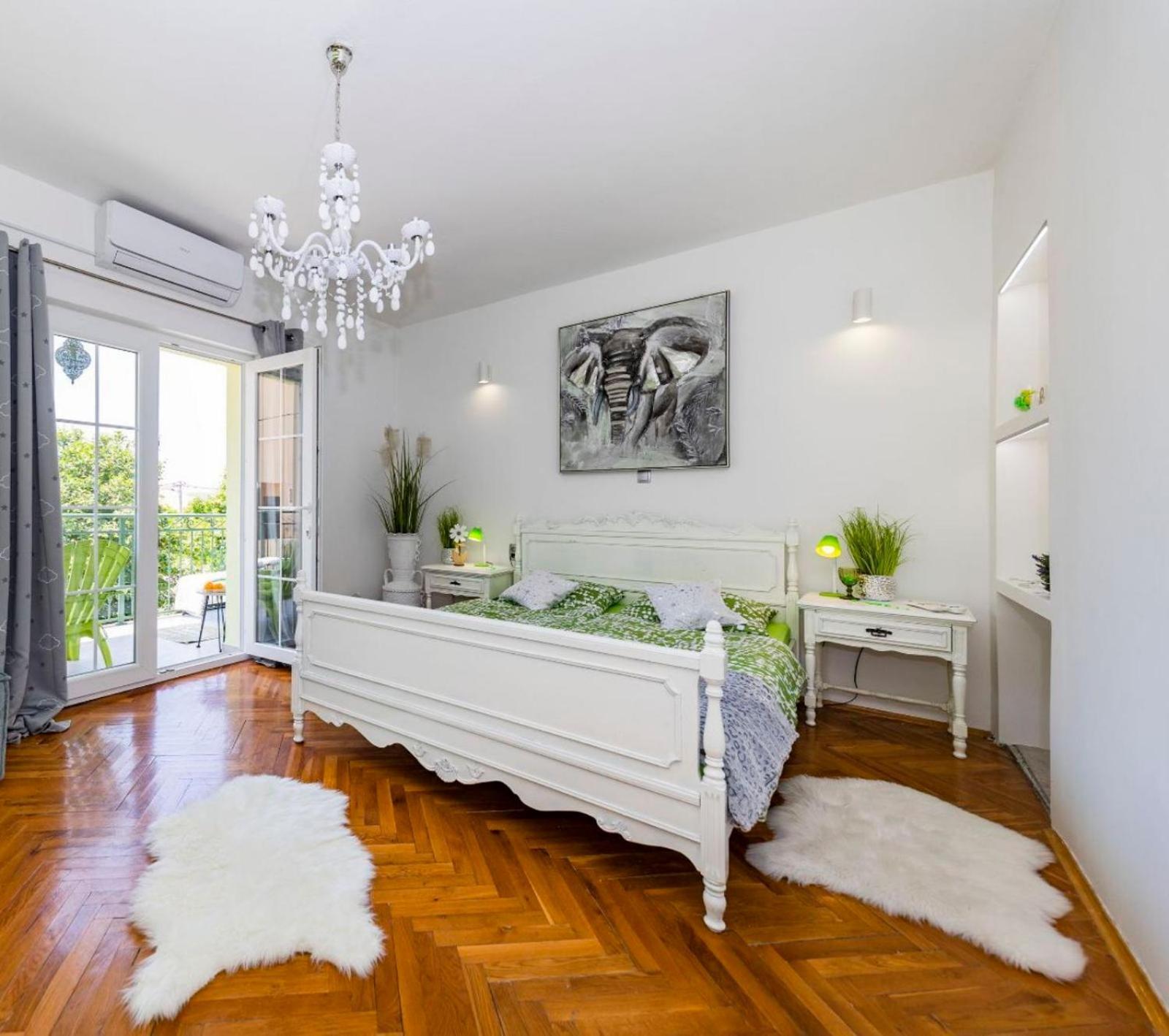 Villa Tamara 比奥格勒·纳·莫鲁 外观 照片